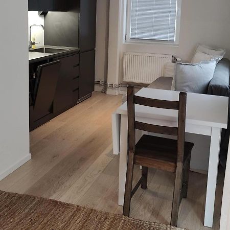 2- Bed Apartment In 솔렌투나 외부 사진