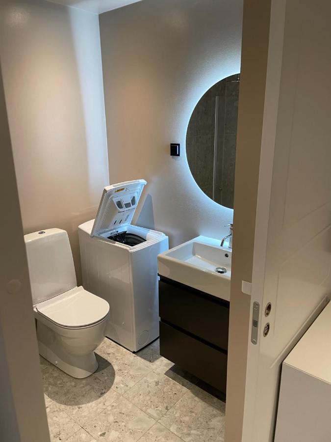 2- Bed Apartment In 솔렌투나 외부 사진