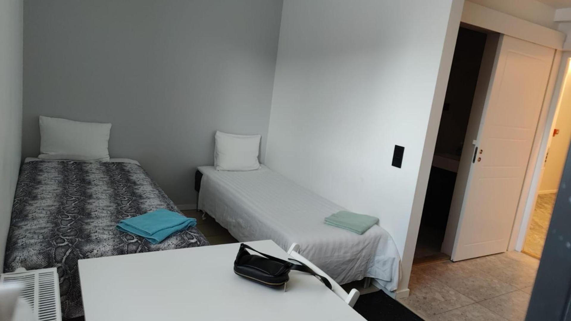 2- Bed Apartment In 솔렌투나 외부 사진