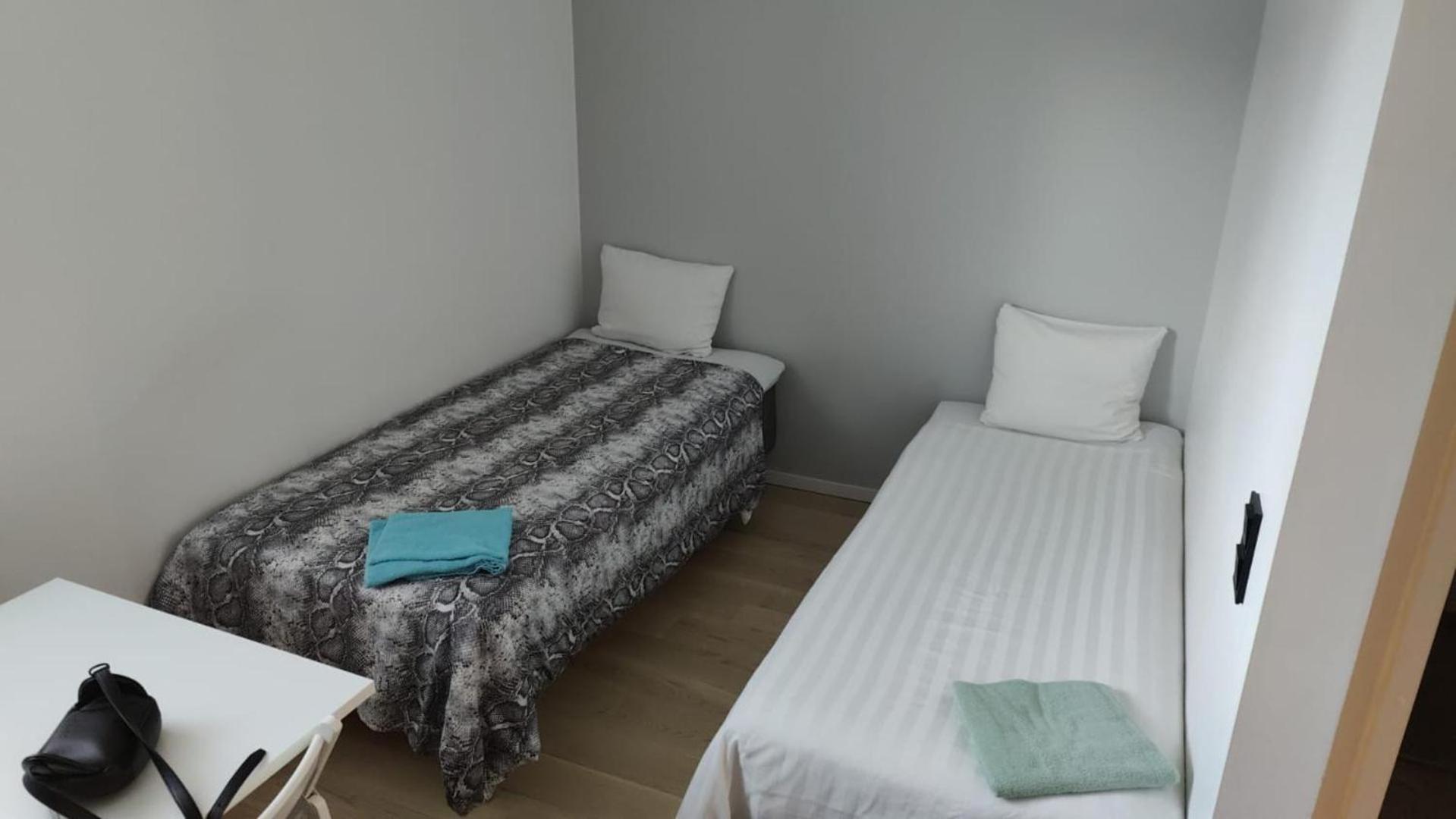 2- Bed Apartment In 솔렌투나 외부 사진